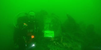 17 Ağustos’ta Kaybettiklerimizi Su Altında da Andık