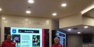 AKUT, Denizbank’ta Oryantiring’i Anlattı