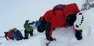 AKUT Gönüllüleri Kış Dağcılığı Eğitiminde