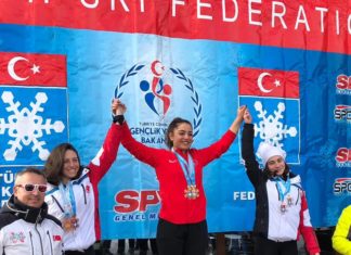 FIS Anatolian Cup’ta Gümüş Madalya Peri Tüfekçi’nin oldu. Peri Tüfekçi FIS Anatolian Cup Gümüş Madalya alırken