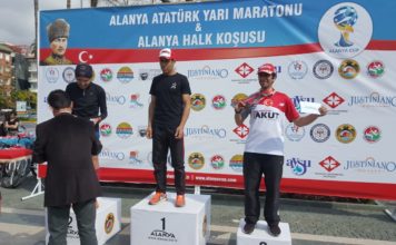 AKUT Sporcusu Alanya Atatürk Yarımaratonu ve Halk Koşusu’nda