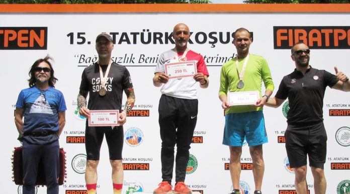 Atatürk Koşu’nda AKUT Sporcusu Yine Kürsüdeydi
