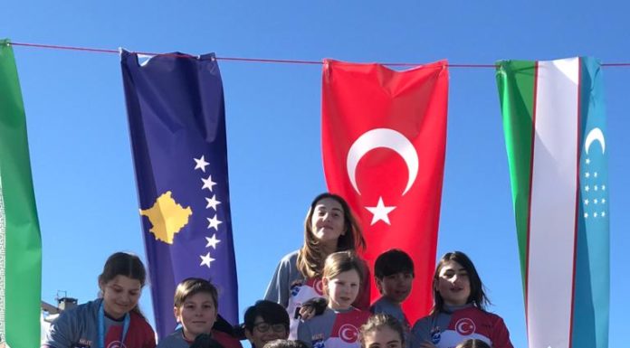 AKUT Sporcuları FIS Uludağ Çocuk Kupası Festivalindeydi