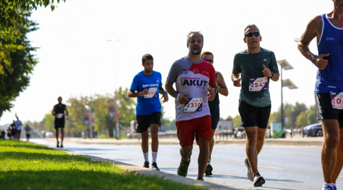 AKUT Sporcuları Kadıköy Yarı Maratonu’nda Koştular