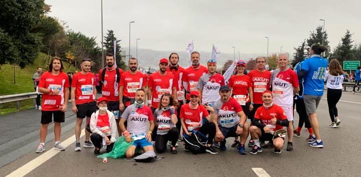 AKUT Sporcuları İstanbul Maratonunda Buluştular