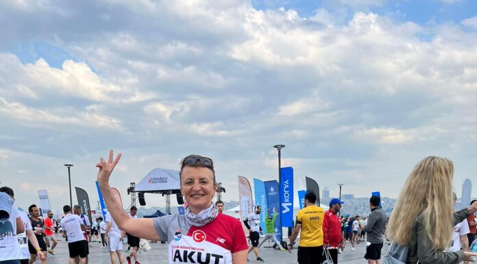 İstanbul’u Koşuyorum Üsküdar Etabı’nda AKUT Sporcuları da Vardı