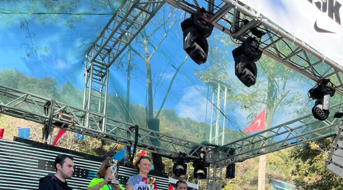 Sporcumuz Gönül Midesiz Bosphorun Koşusunda Kürsüdeydi