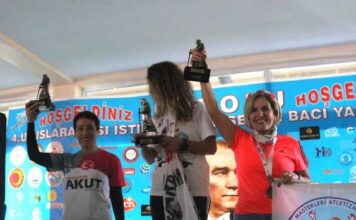 AKUT Spor Kulübü Sporcusu “4. İstiklal Yolu Şerife Bacı” Yarı Maratonunda Kürsüde