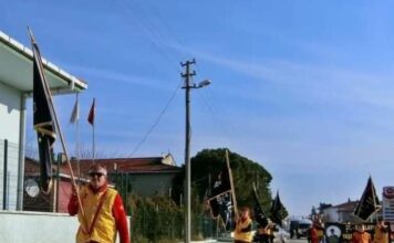 AKUT Spor Kulübü Sporcusu Sezgin Oturmaz 18 Mart Çanakkale zaferi kutlamalarında.