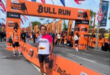 AKUT Sporcuları Üsküdar Sahilinde Koştular.