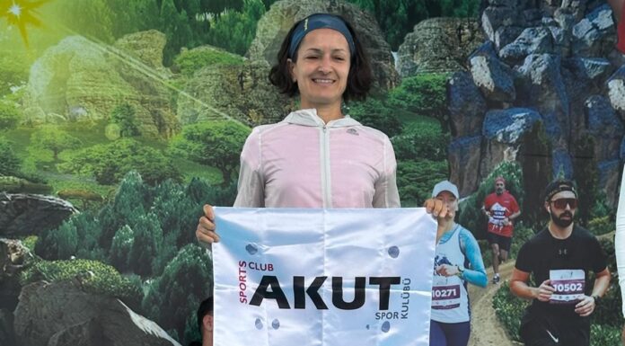 4. Uluslararası Kayseri Yarı Maratonu`nda Ümmü Nihal Tırpan Kürsüde