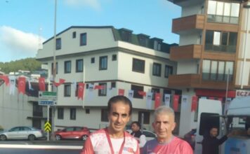 AKUT Sporcuları Çekmeköyde Cumhuriyet Koşusunda Koştular.